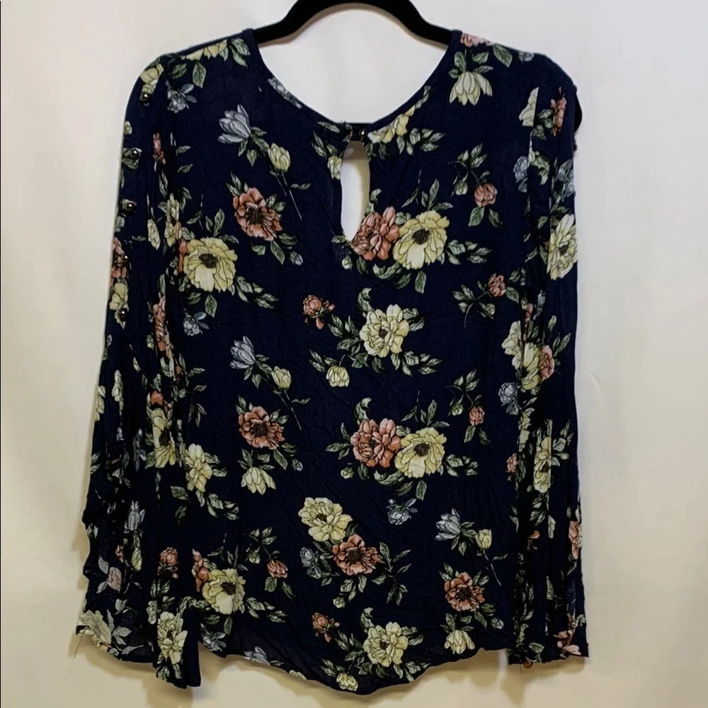 Gypsies & Moondust Blue Floral Cut Out Blouse - Picture 5 of 5